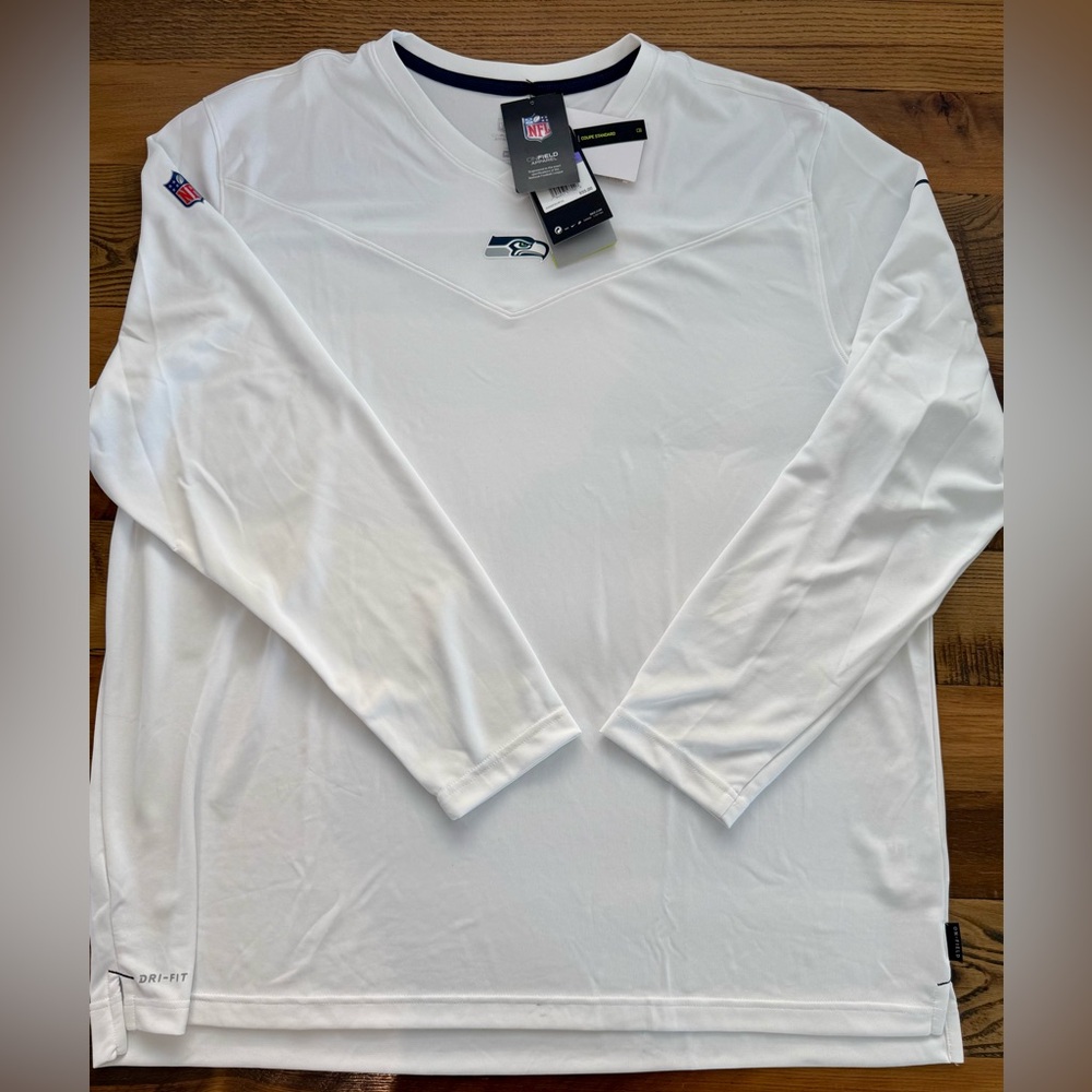 Nike NFL On Field Seahawks Men's Dry Fit Long Sleeve Tee